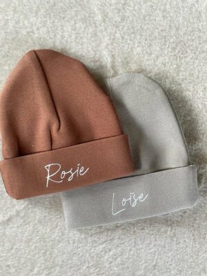 Baby mutsje - Geboorte - lief - kraam cadeau - gepersonaliseerd met naam