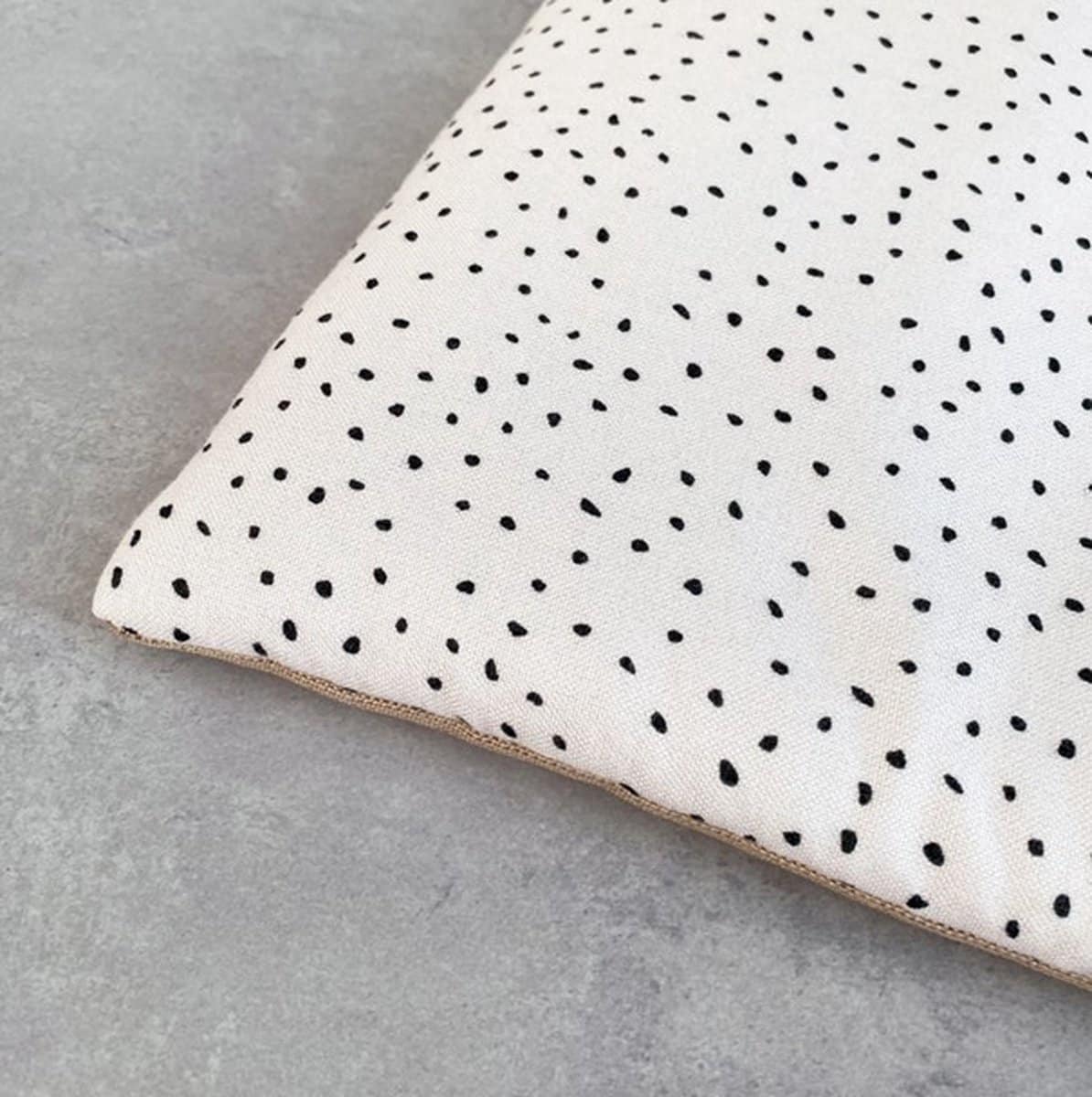 Speelkleed - Baby kleed - Groot - Maylily - Stones Beige, onderkant effen beige - 150 x 150 cm - Bamboe - Katoen - Vulling hypoallergeen - Onderkant waterproof - Zacht en dik - Voor Binnen & Buiten